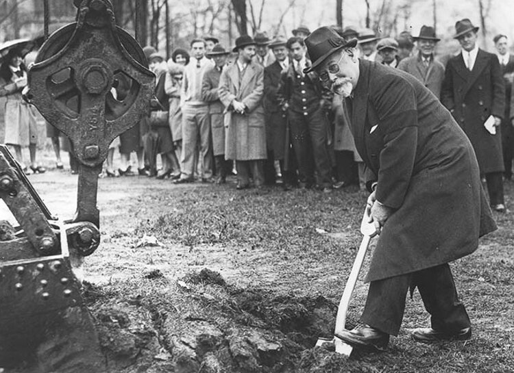 <span class="content-image-text">John Long Severance at the November 14, 1929 groundbreaking signaling the start of construction of Severance Hall.</span>