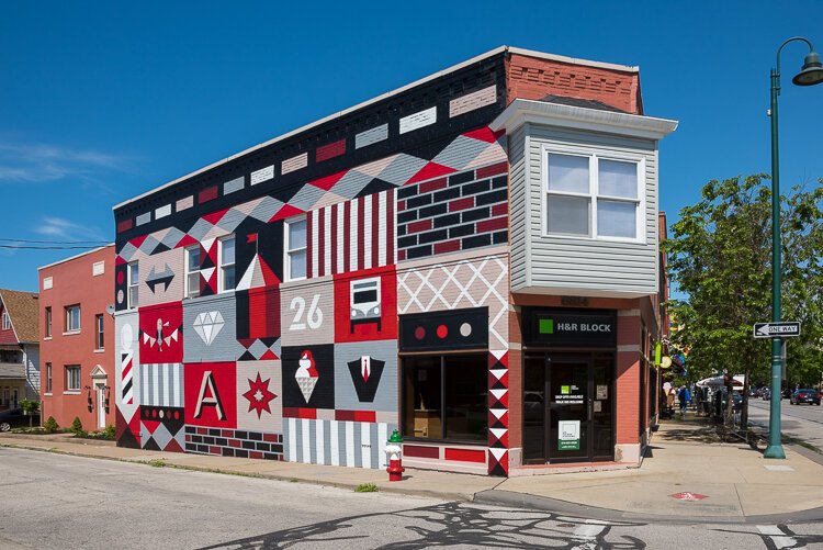 Ryan Jaenke mural in Gordon Square