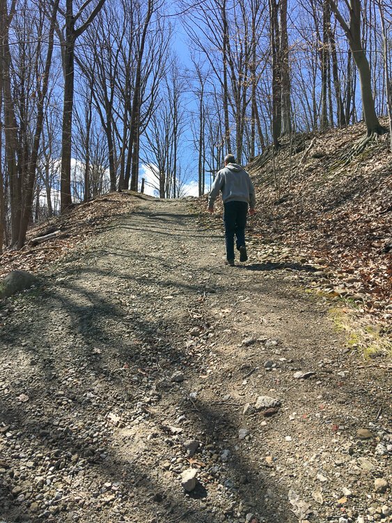 <span class="content-image-text">The route out of the ravine to Dentzler Trailhead is steep.</span>