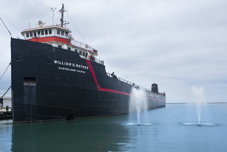 The fountains in North Coast Harbor just outside of the Rock Hall and Science Center designed by Cooking Sections.