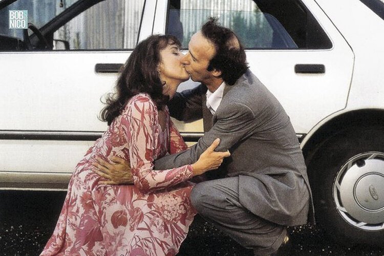 Roberto Benigni and Nicoletta Braschi star in the comedy “Il Mostro”