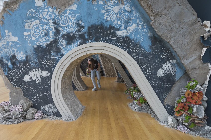 The Cleveland Museum of Art offers a  newly-commissioned work by Firelei Ba´ez  featured in the East Wing Glass Box.