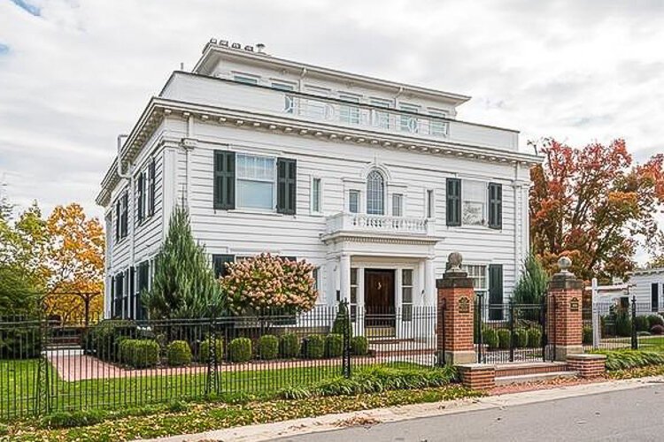 The home on Frazier Drive in Rocky River