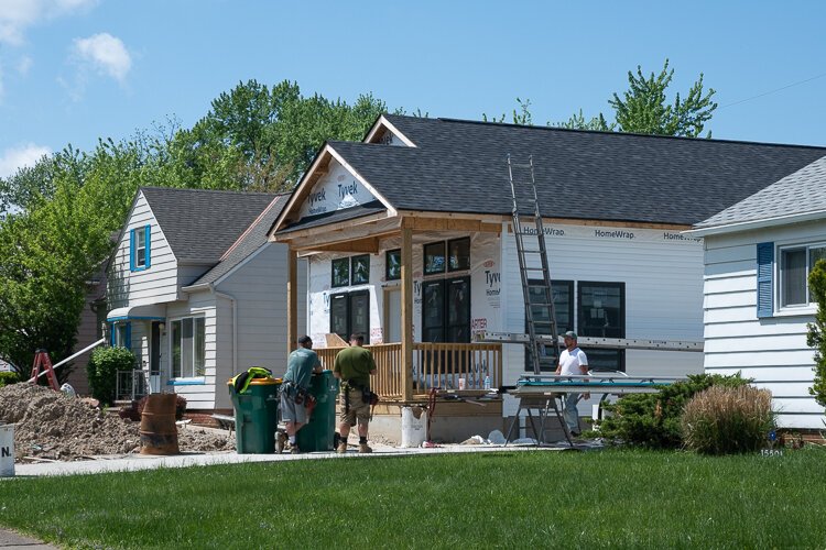 <span class="content-image-text">House being built by YRM Corp on an empty parcel on Greendale Ave. in Maple Heights</span>