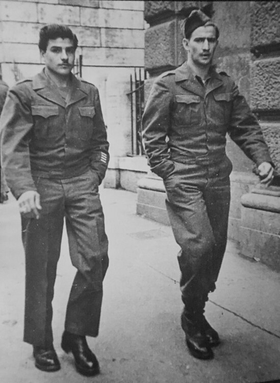 <span class="content-image-text">Frank Matowitz, left, and Don Gemeinhart, right, on leave in Florence Italy in the summer of 1944</span>