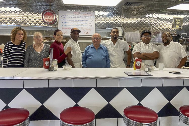 <span class="content-image-text">The Diner on 55th staff</span>