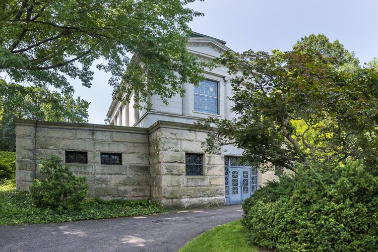 Back side of the Wade Memorial Chapel