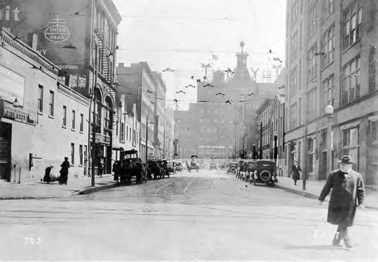 Champlain St. and West 3rd St. - 1917
