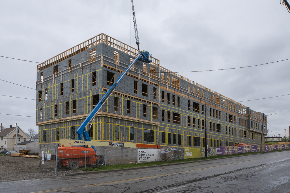 Woodhill Center West construction