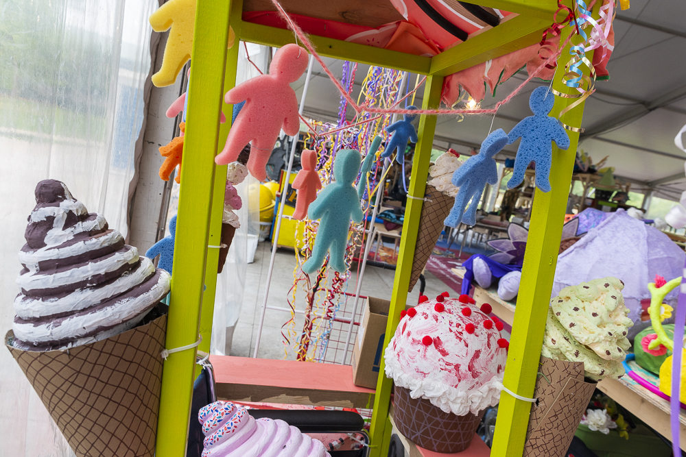 Inside the Parade the Circle artist tent