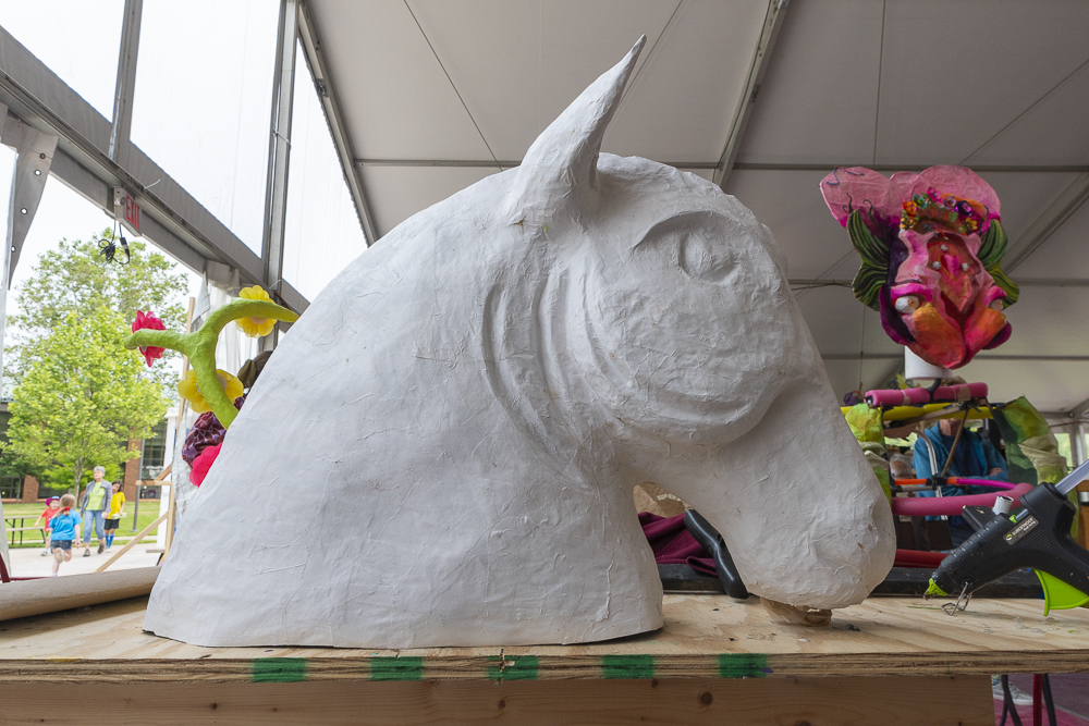 Inside the Parade the Circle artist tent