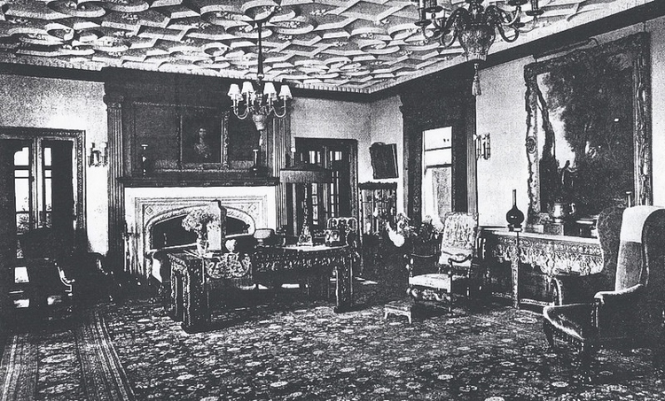Longwood drawing room