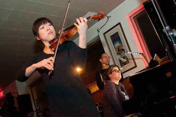 Orchestral Maneuvers Live Recording At The Happy Dog