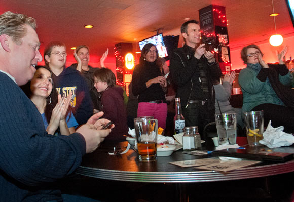 Orchestral Maneuvers Live Recording At The Happy Dog