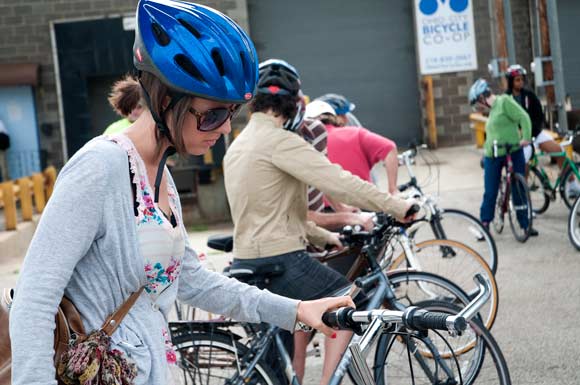 bike_co-op_monthly-ride_065.jpg