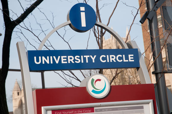 Studio Graphique University Circle signage