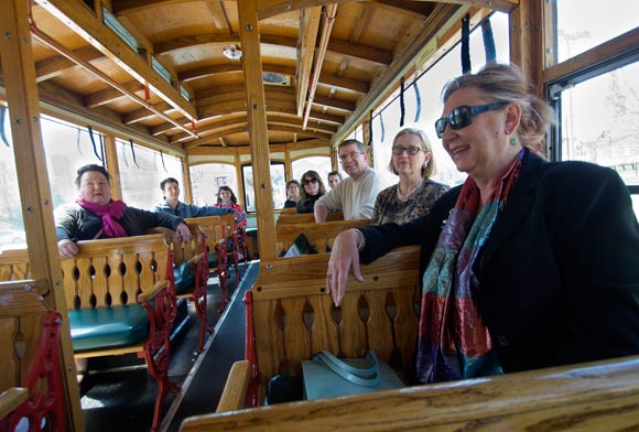 City Life tour hosted by Cleveland Neighborhood Progress