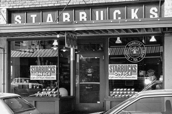 <span class="content-image-text">Starbucks Coffee Pike Place store in 1987</span>