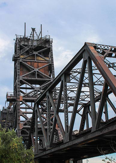 Historic railroad bridge in Flats