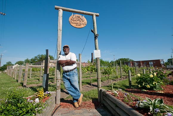 Mansfield Frazier of Vineyards and Biocellar of Château Hough