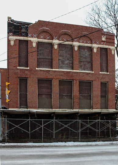 As Watterson Lake crumbled, a sidewalk was closed due to falling debris