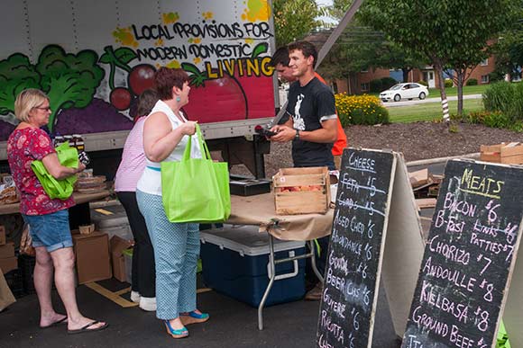 Fresh Fork Market stop in Middleburg Hts