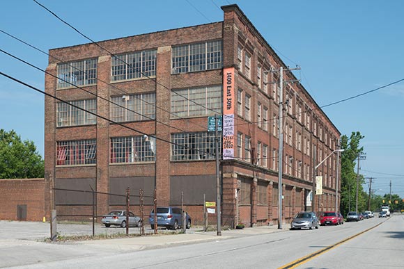 The 1400 E 30th bldg