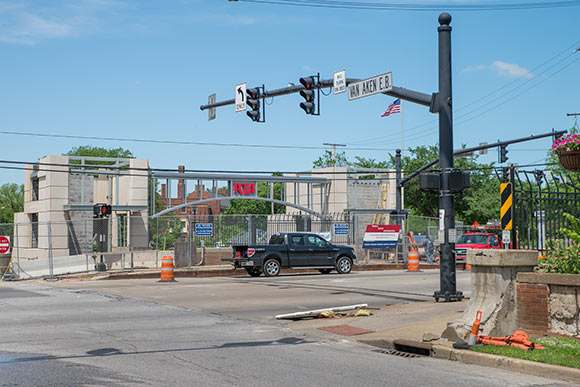 Lee and Van Aken in Shaker Heights