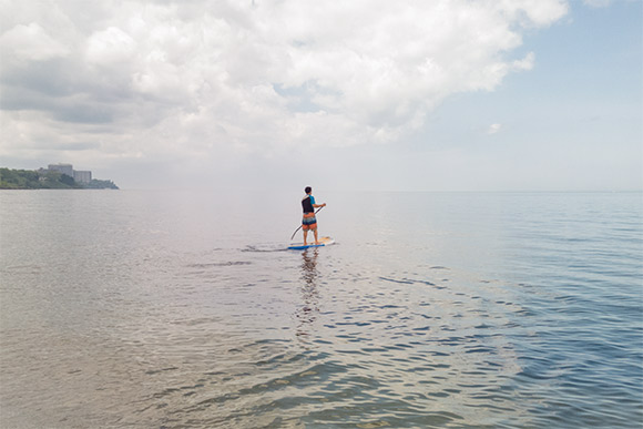 Standup paddleboarding at Edgewater