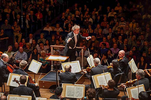 Franz Welser-Möst leads The Cleveland Orchestra in Ravel’s captivating, magical Daphnis and Chloe