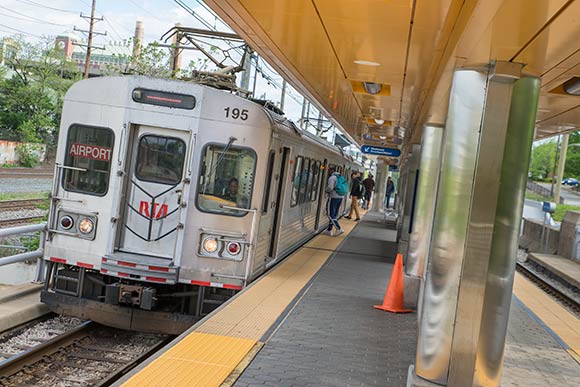 RTA Cedar - University Rapid Station