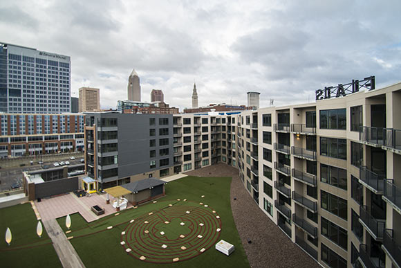 Flats East Bank Apartments view of the courtyard