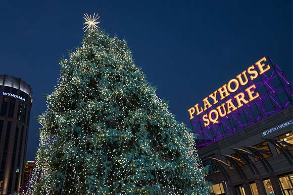 <span class="content-image-text">Holiday festive at Playhouse Square</span>