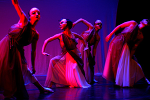 <span class="content-image-text">MorrisonDance in The Mad Mask Maker of Maigh Eo at Cleveland Public Theatre</span>