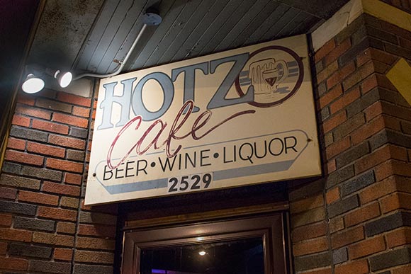 hotz_cafe_50.jpg