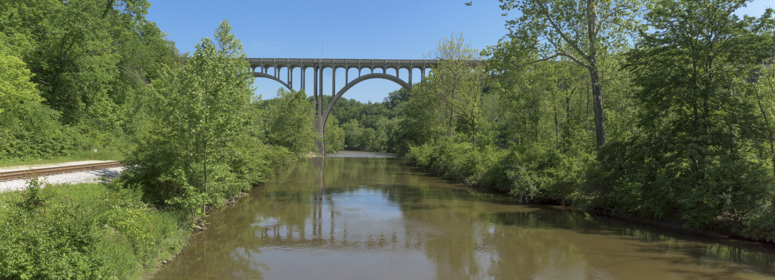 <span class="content-image-text">Brecksville Station - Station Road Bridge Trailhead</span>