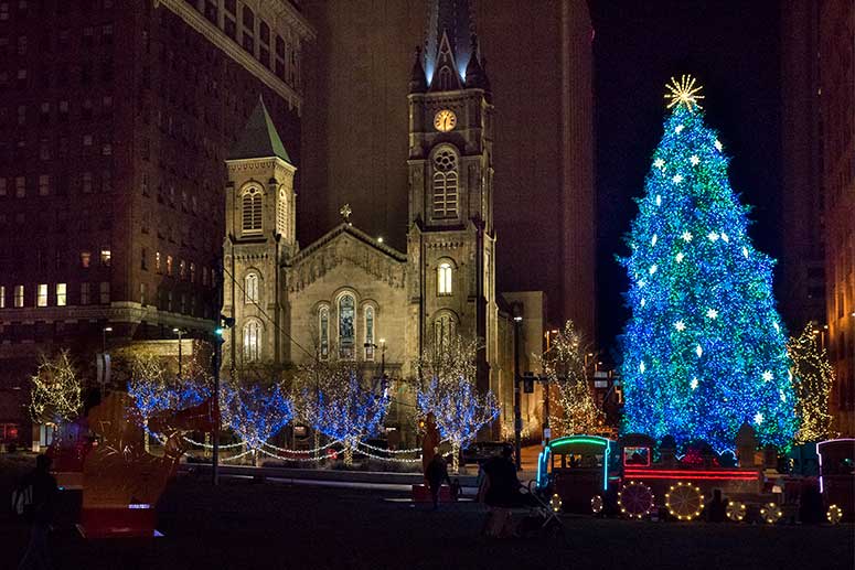 <span class="content-image-text">Cleveland Public Square</span>