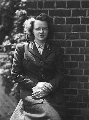 <span class="content-image-text">Ruth Dennis 1945</span>