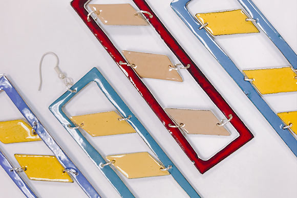 <span class="content-image-text">CIA Student Holiday Sale</span>