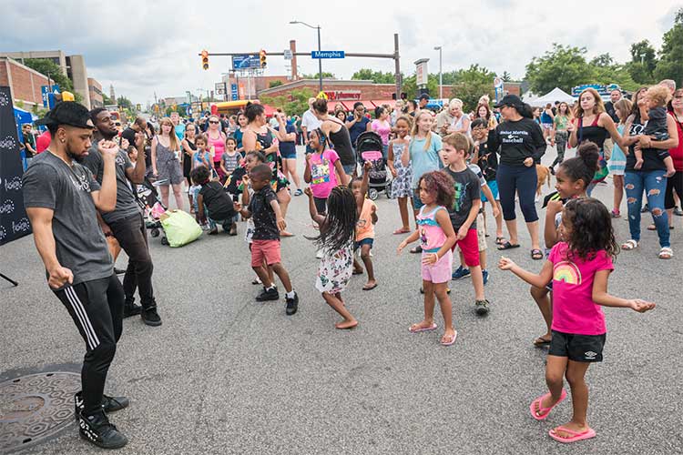Smorgasbord Street Fest in Old Brooklyn