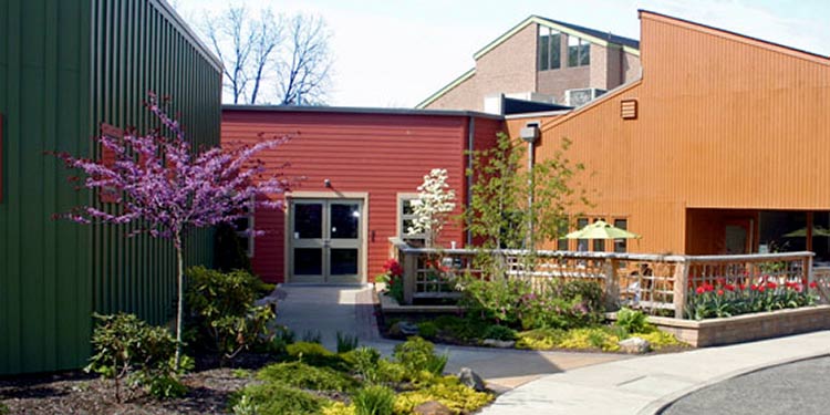 <span class="content-image-text">Ruffing Montessori School</span>