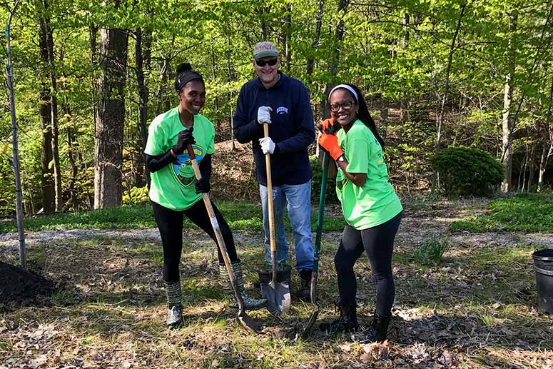 West Creek Conservancy volunteer event