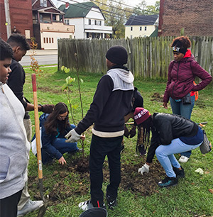 <span class="content-image-text">West Creek Conservancy volunteer event</span>