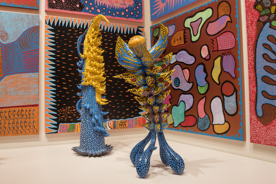 Kusama sculpture and paintings