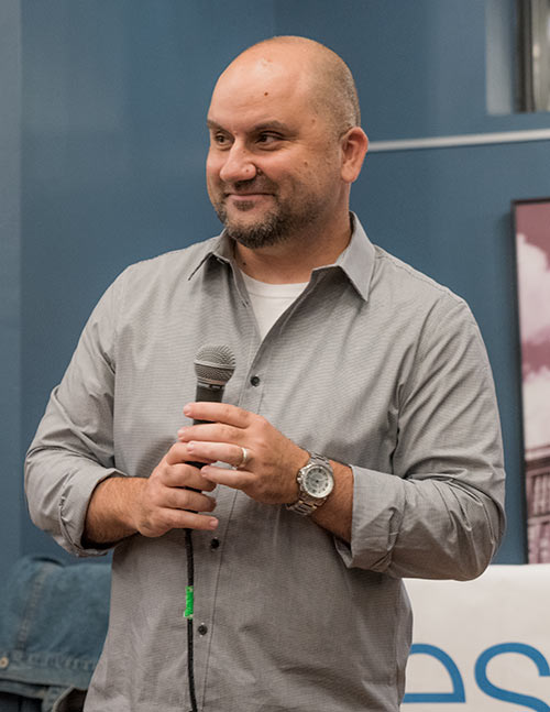 <span class="content-image-text">Jeff Kipp</span>