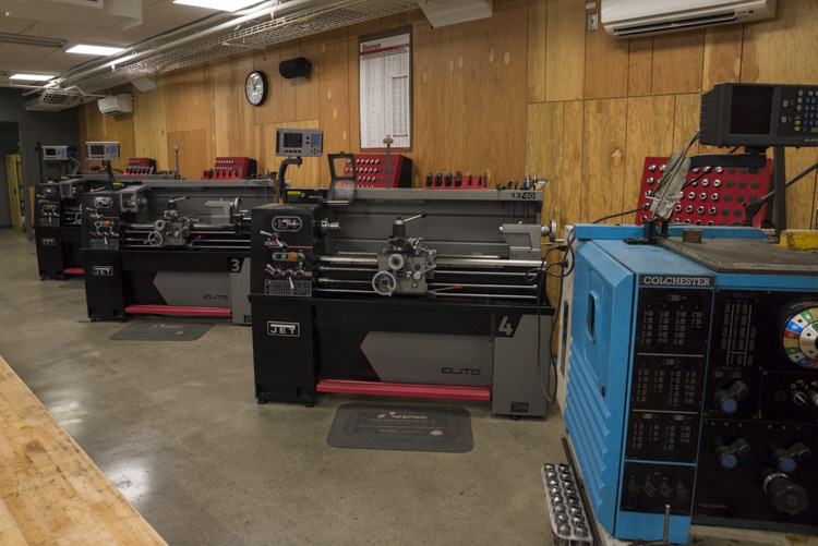 Mechanical Manufacturing class at Think[Box]