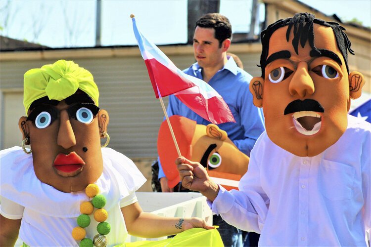 A workshop taught how to make authentic masks out of foam and silk at this year's Puerto Rican Parade and Festival.