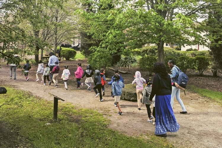 Dunham Tavern Heritage Trail