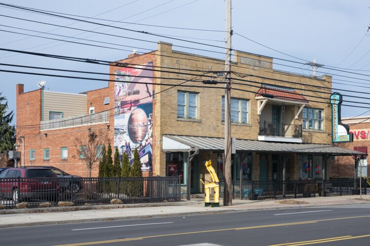 Beach Club Bistro in Euclid