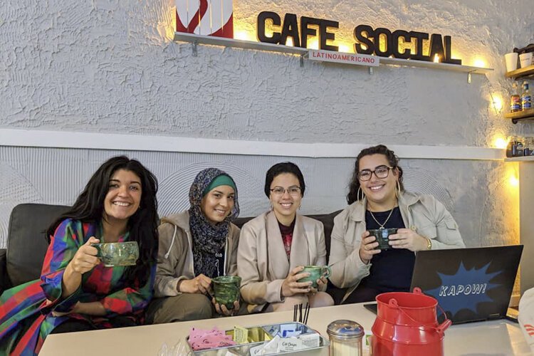 Café con Leche YLN weekly social on hot button topics